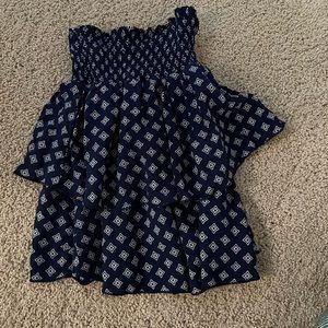 Divided blue pattern skirt
